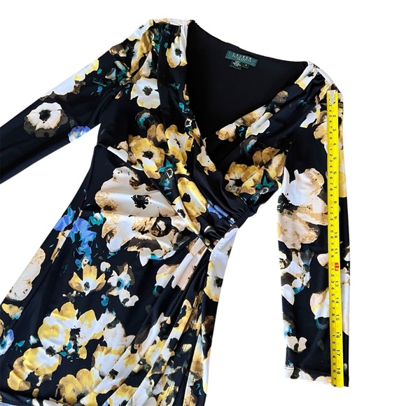 Ralph Lauren Black Yellow multi Floral Ruched Faux Wrap Dress V Neck Size 2 - Picture 8 of 17
